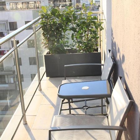 Grozavesti Luxury Apartment With 2 Rooms Bukarest Exterior foto